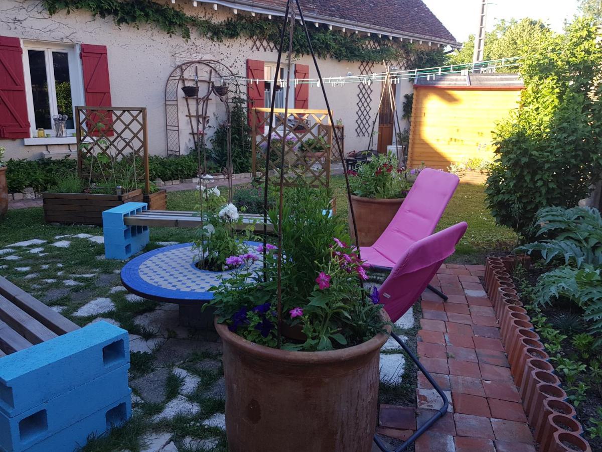 L'Intervalle Des 18 Chateaux Saint-Georges-sur-Cher Zewnętrze zdjęcie