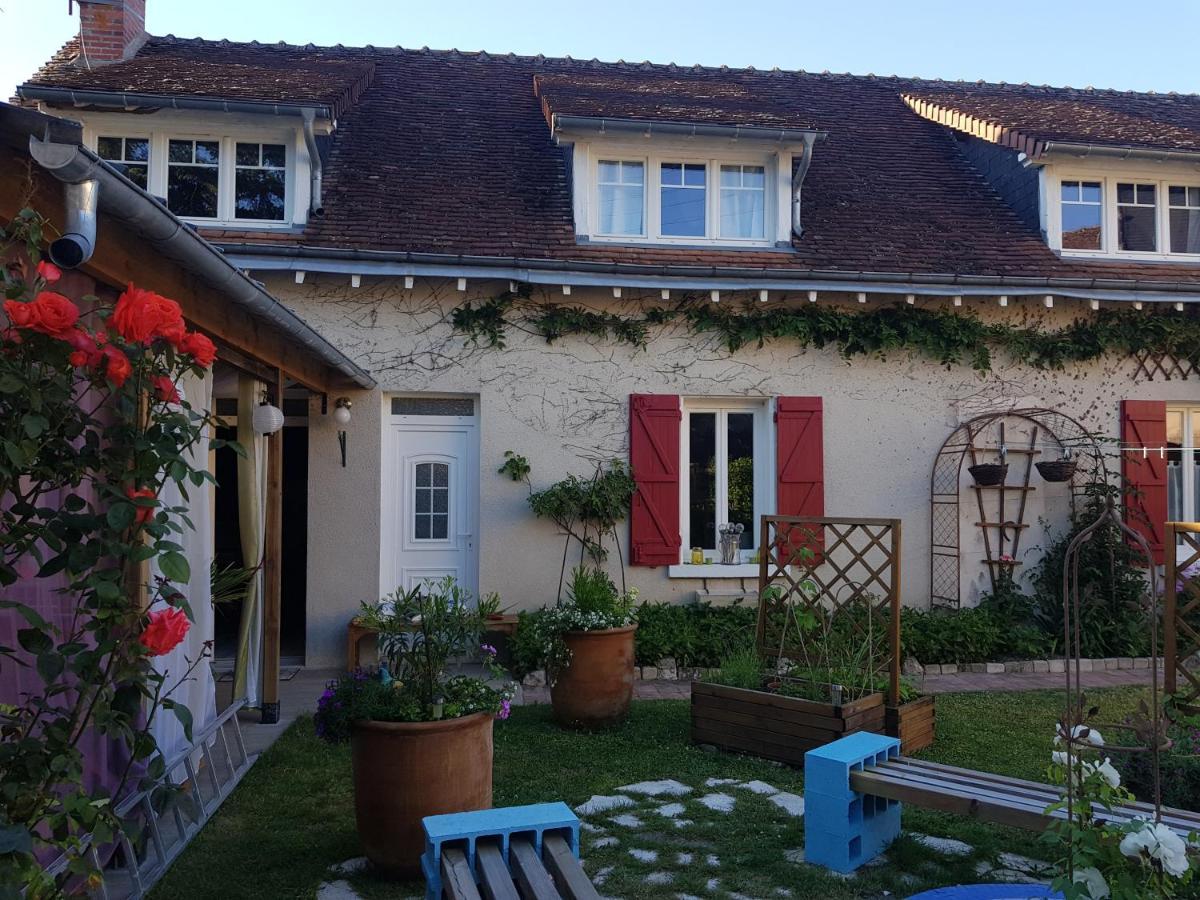 L'Intervalle Des 18 Chateaux Saint-Georges-sur-Cher Zewnętrze zdjęcie