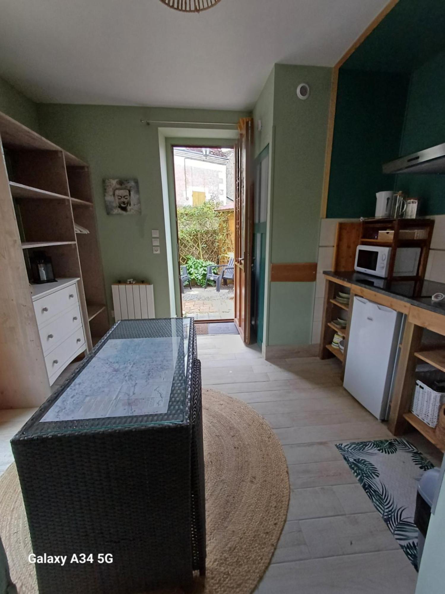L'Intervalle Des 18 Chateaux Saint-Georges-sur-Cher Zewnętrze zdjęcie